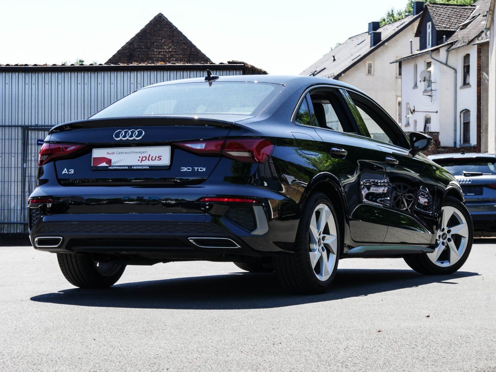 Audi A3 Limousine 30 TDI S tronic S-Line - Samsaru's Car Outlet