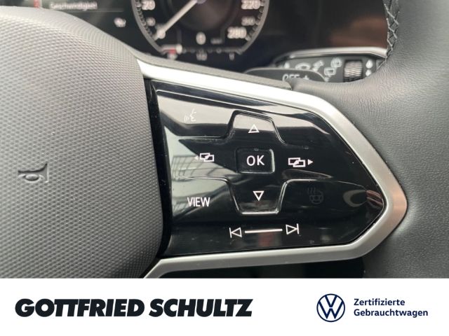 Volkswagen Touareg 3.0 TDI V6 4motion R-LINE - Samsaru's Car Outlet