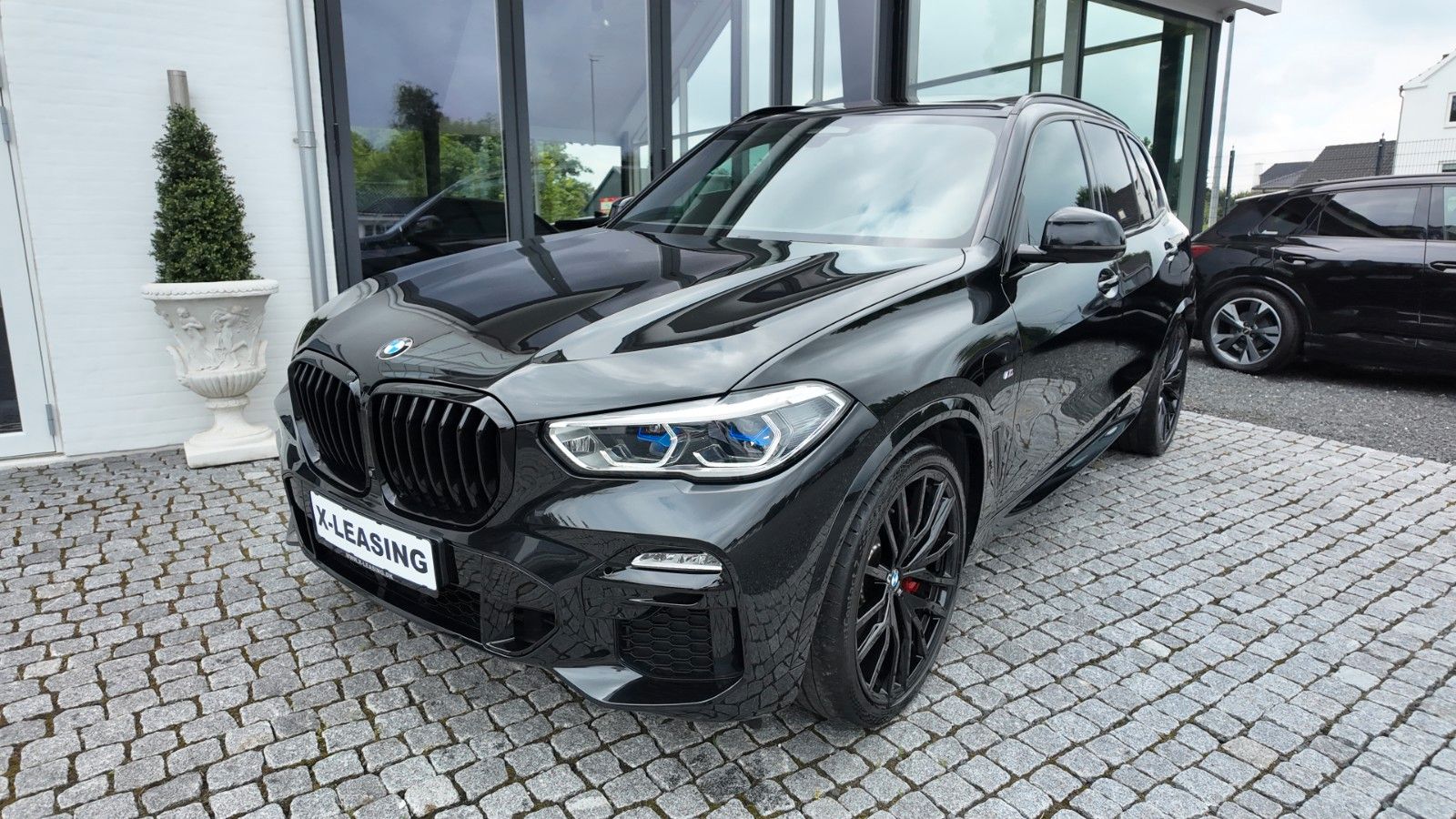 BMW X5  xDrive 45e "M-SPORT, PANO, HUD, SPORTSITZE"