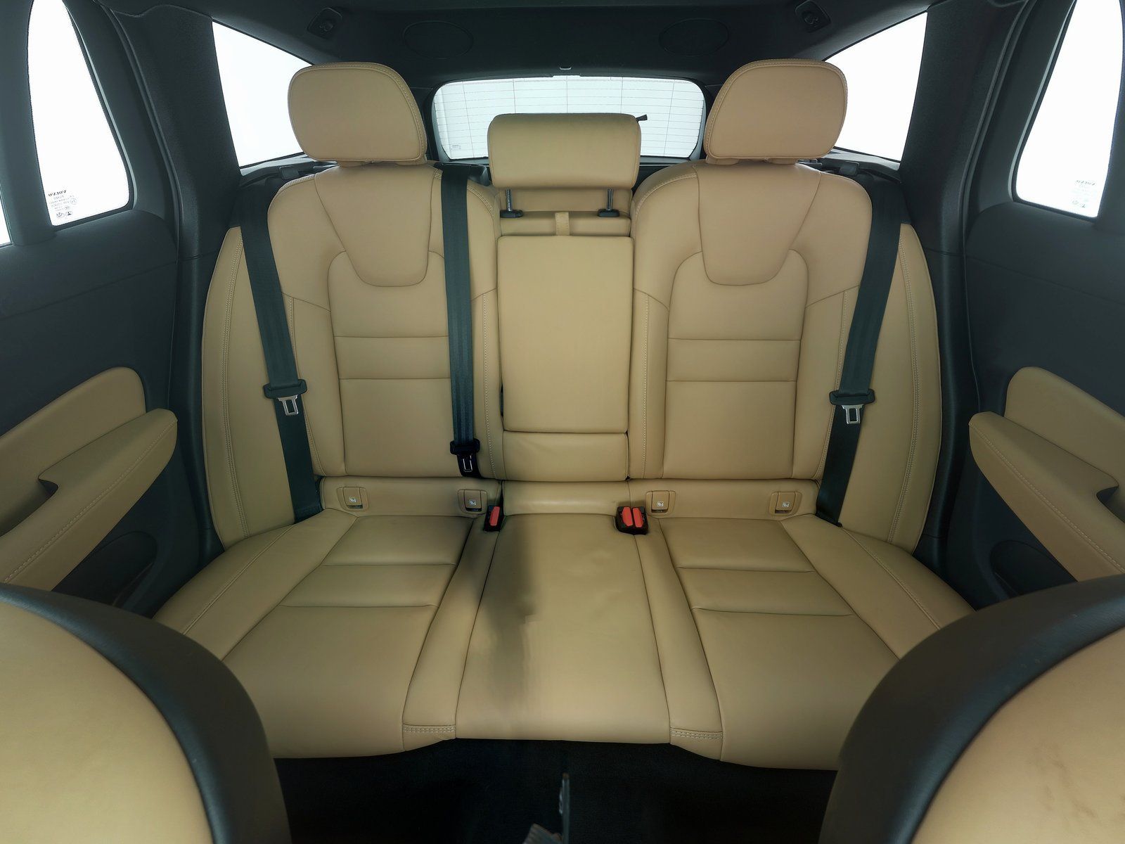 Volvo V60 CC B4 AWD Ultimate SONDERFINANZIERUG 1,99%*
