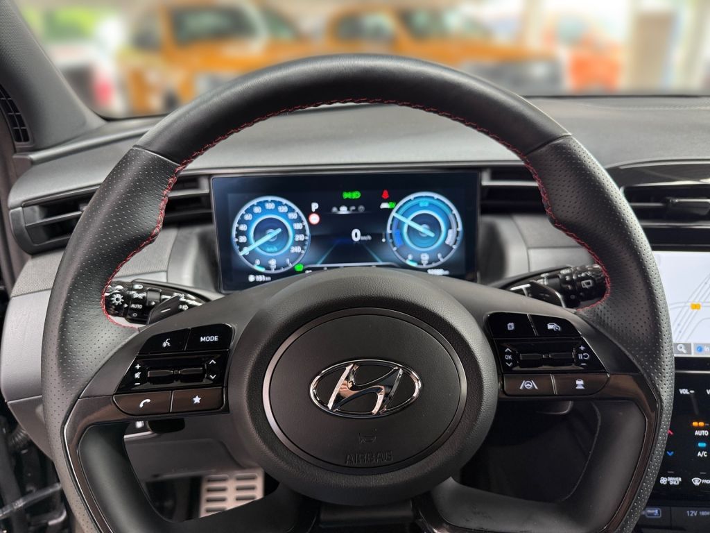 Hyundai TUCSON 1.6 T-GDi Plug-in-Hybrid 4WD N Line - Samsaru's Car Outlet