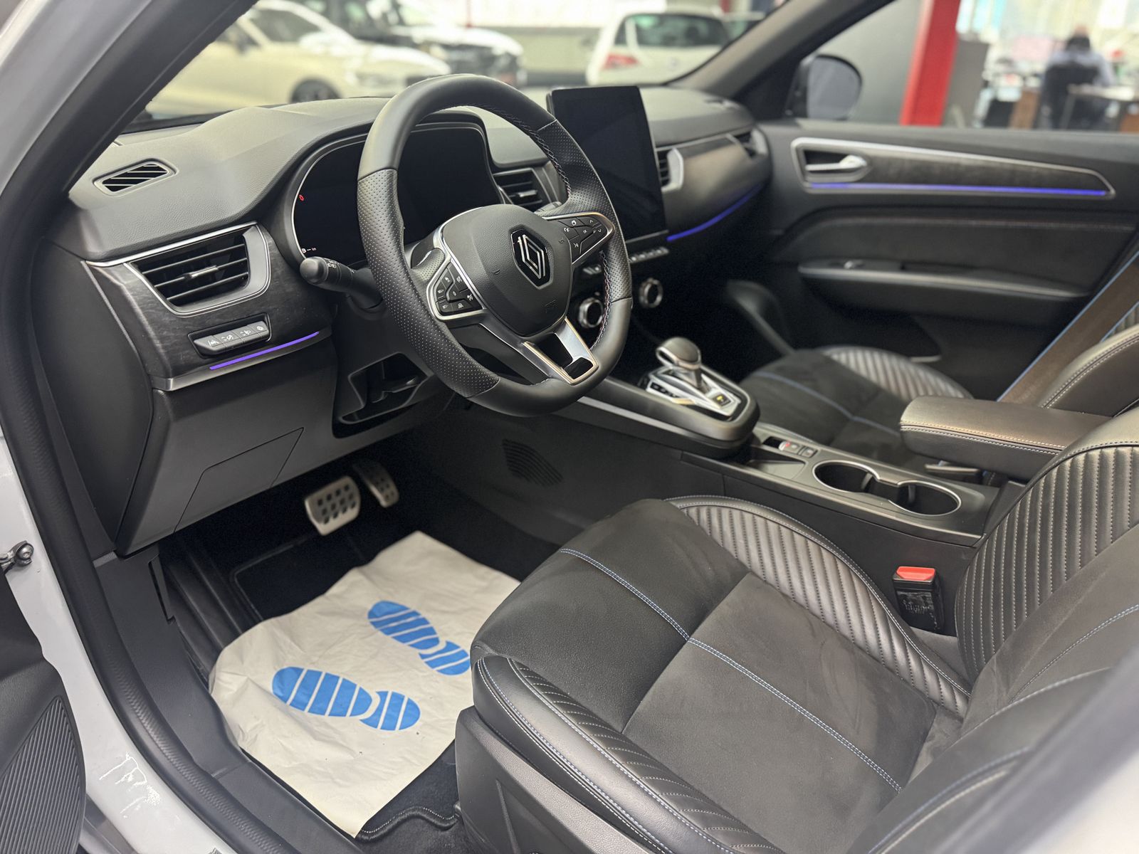 Renault Arkana E-Tech Full Hybrid 145 Esprit Alpine - Samsaru's Car Outlet