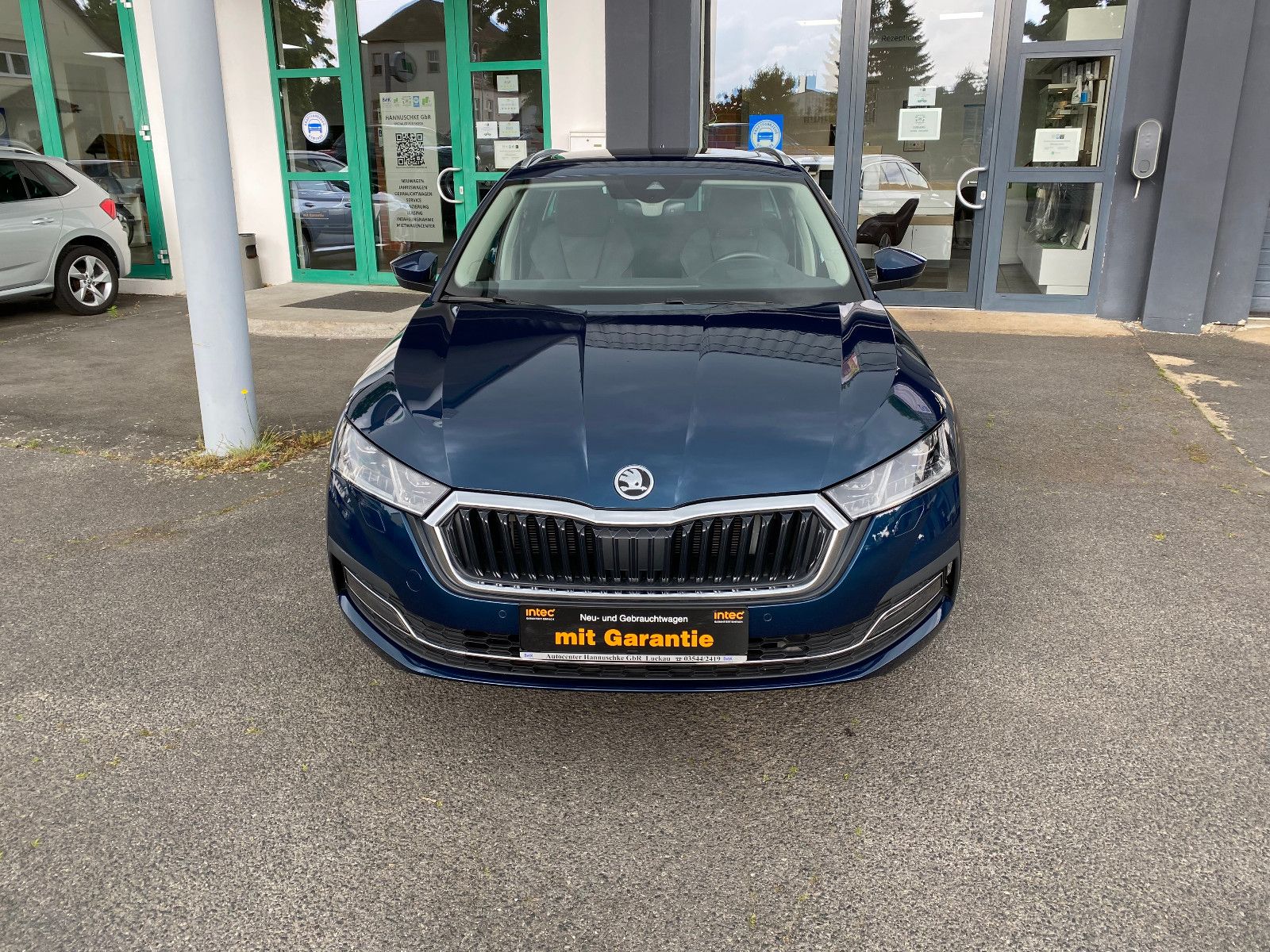 Skoda Octavia Combi 1.5 TSI Style - Samsaru's Car Outlet