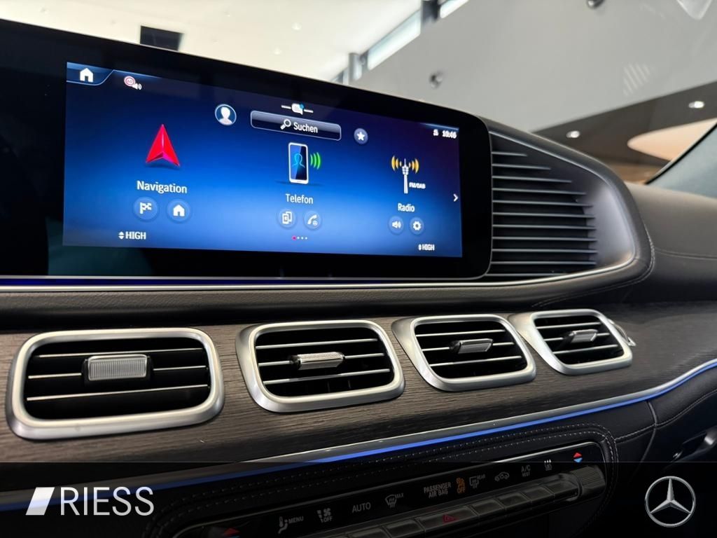 Mercedes-Benz GLE 400 e AMG+PANO+AIRMATIC+DISTR+HUD+KEYL+360°+