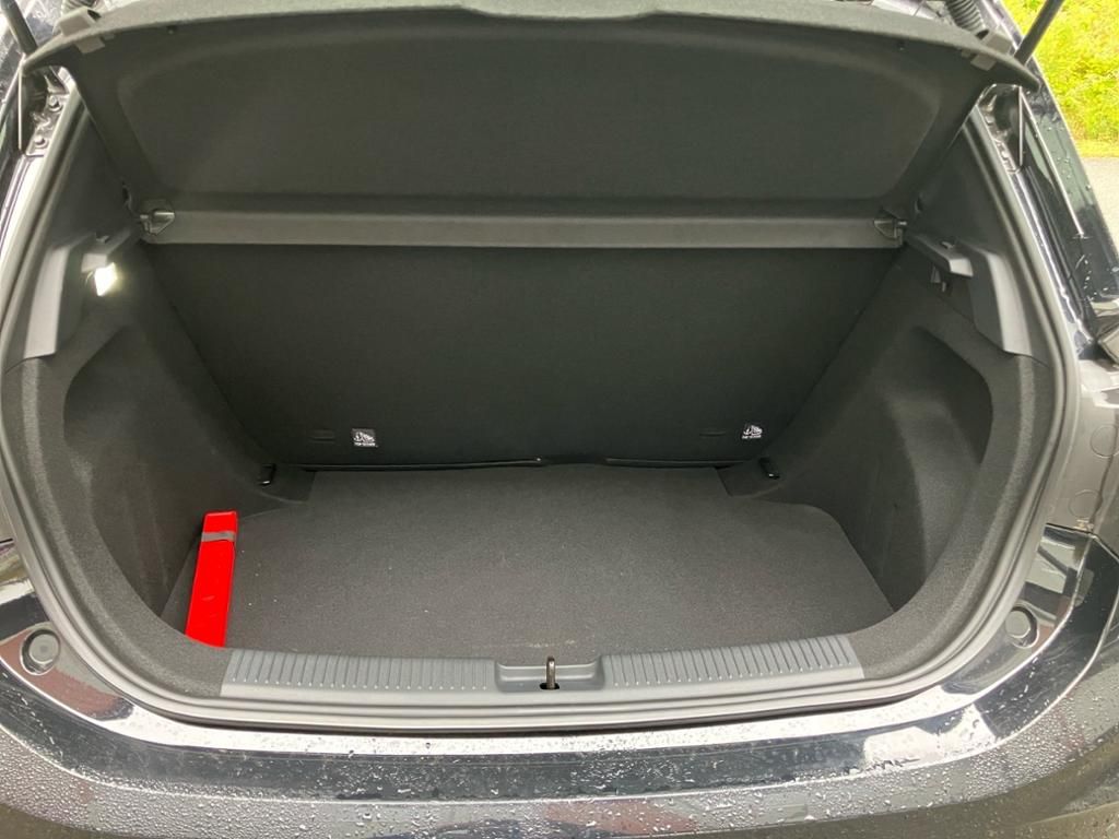 MG3 Hybrid+ Luxury 360 DISTR KAMERA SPUR PDC SHZ