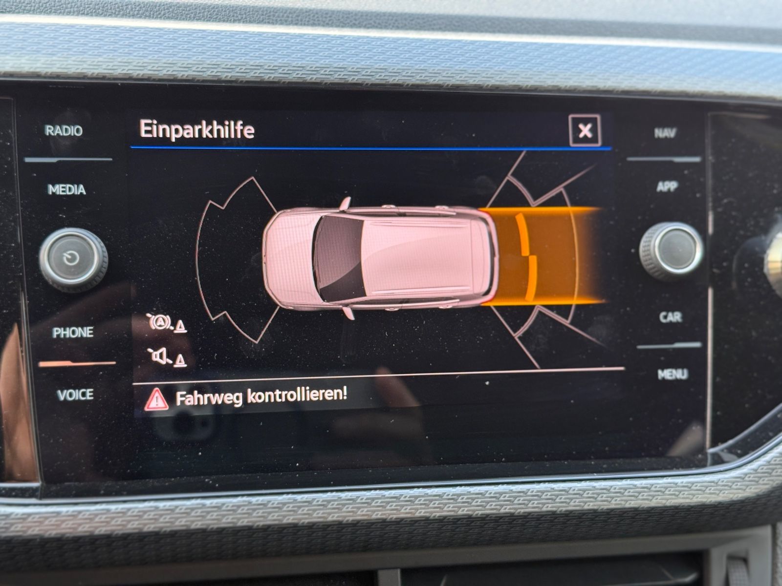 Volkswagen T-Cross Style 1.0 TSI DSG R-Line - Samsaru's Car Outlet