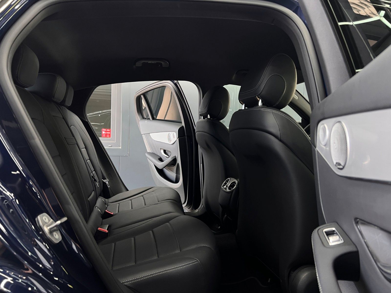 Mercedes-Benz GLC 300e 4M Coupé AMG - Samsaru's Car Outlet