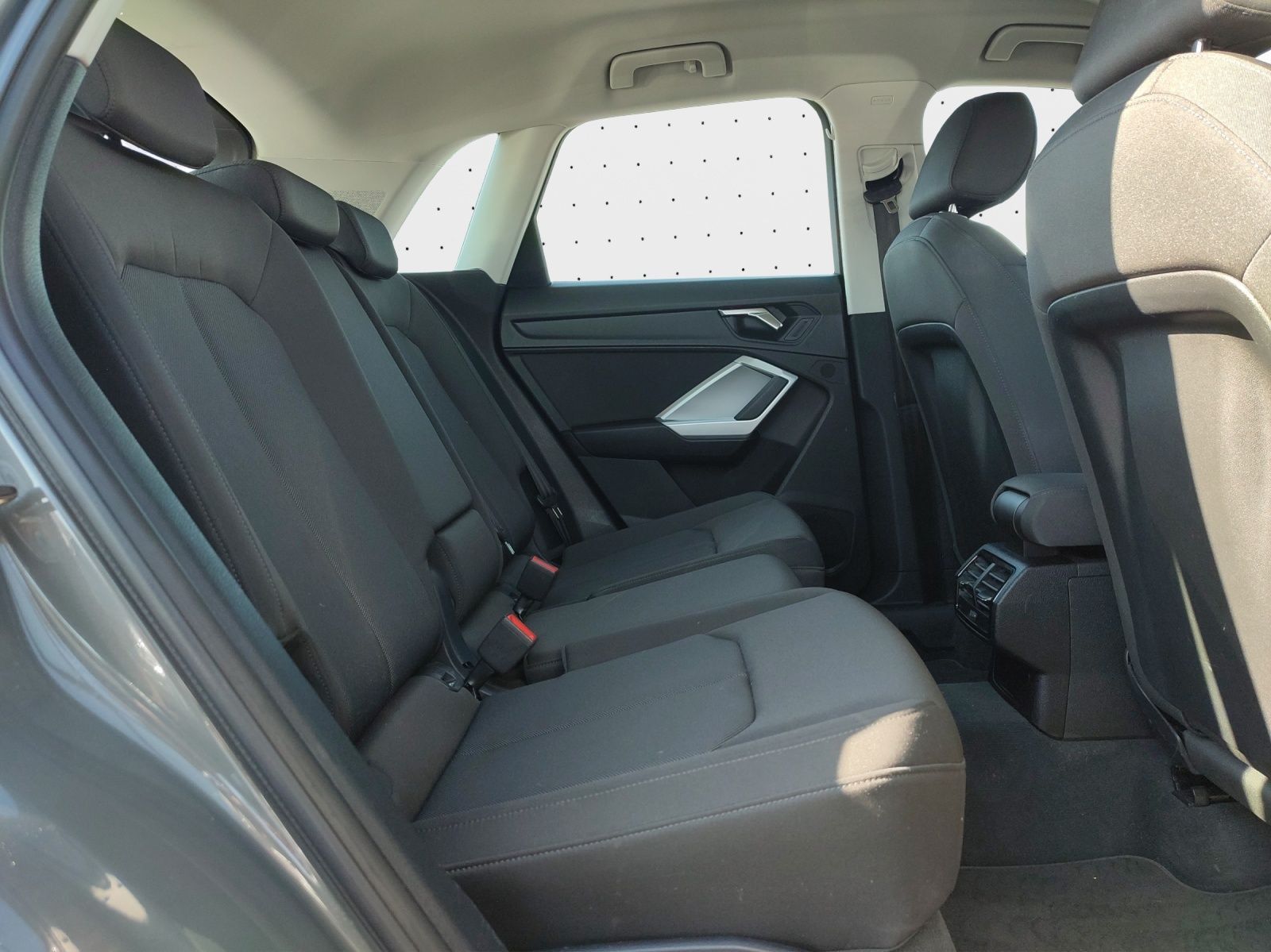 Audi Q3 40 TFSI quattro - Samsaru's Car Outlet