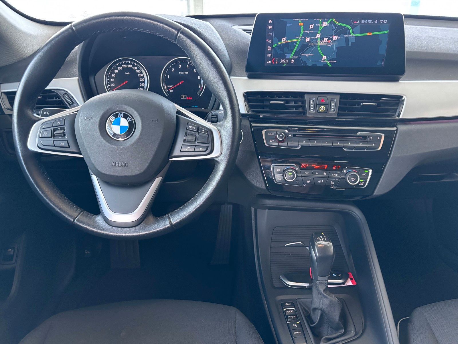 BMW X1 xDrive 25e Aut. - Samsaru's Car Outlet
