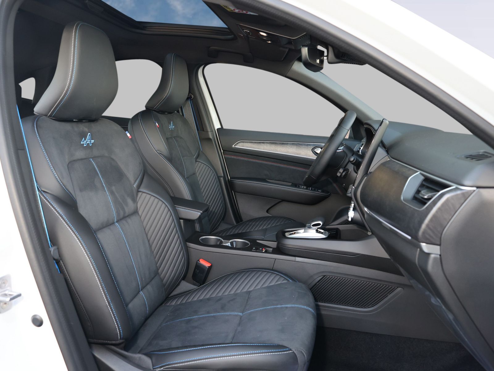 Renault Arkana ESPRIT ALPINE Full Hybrid - Samsaru's Car Outlet