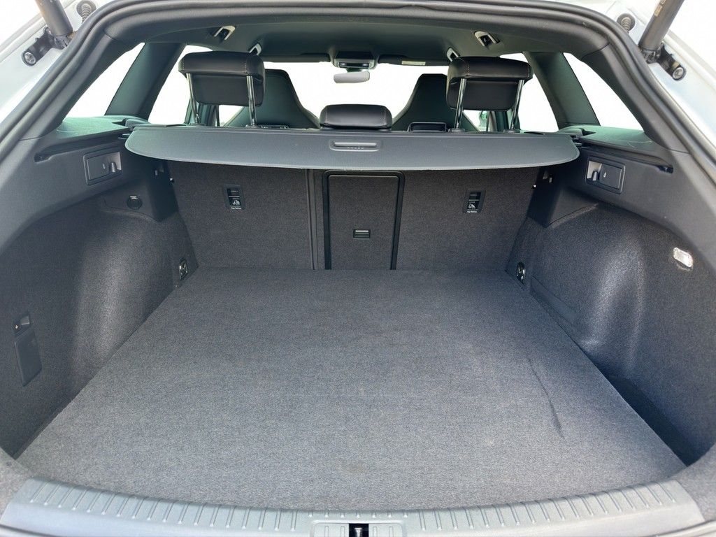 Cupra Leon Sportstourer e-Hybrid 1.4 TSI DSG VZ - Samsaru's Car Outlet