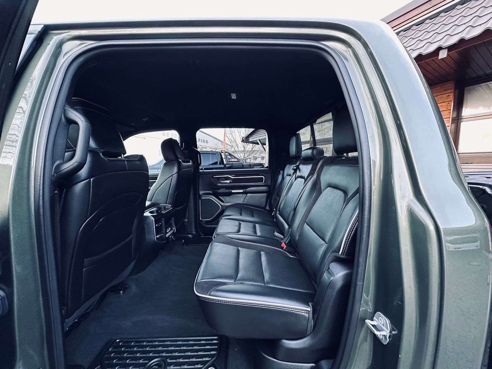 Dodge LARAMIE*5.7*LPG*AHK*NAVI*PDC*RAMBOX*GARANTIE*