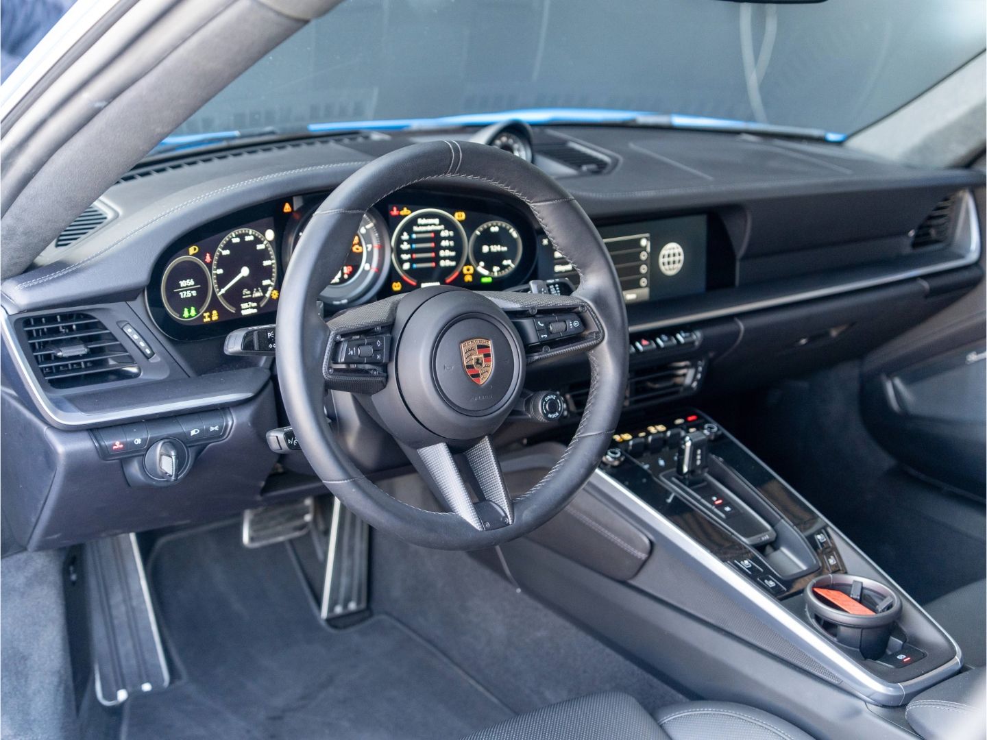 Porsche 911 Turbo S Lift PCCB Burmester InnoDrive