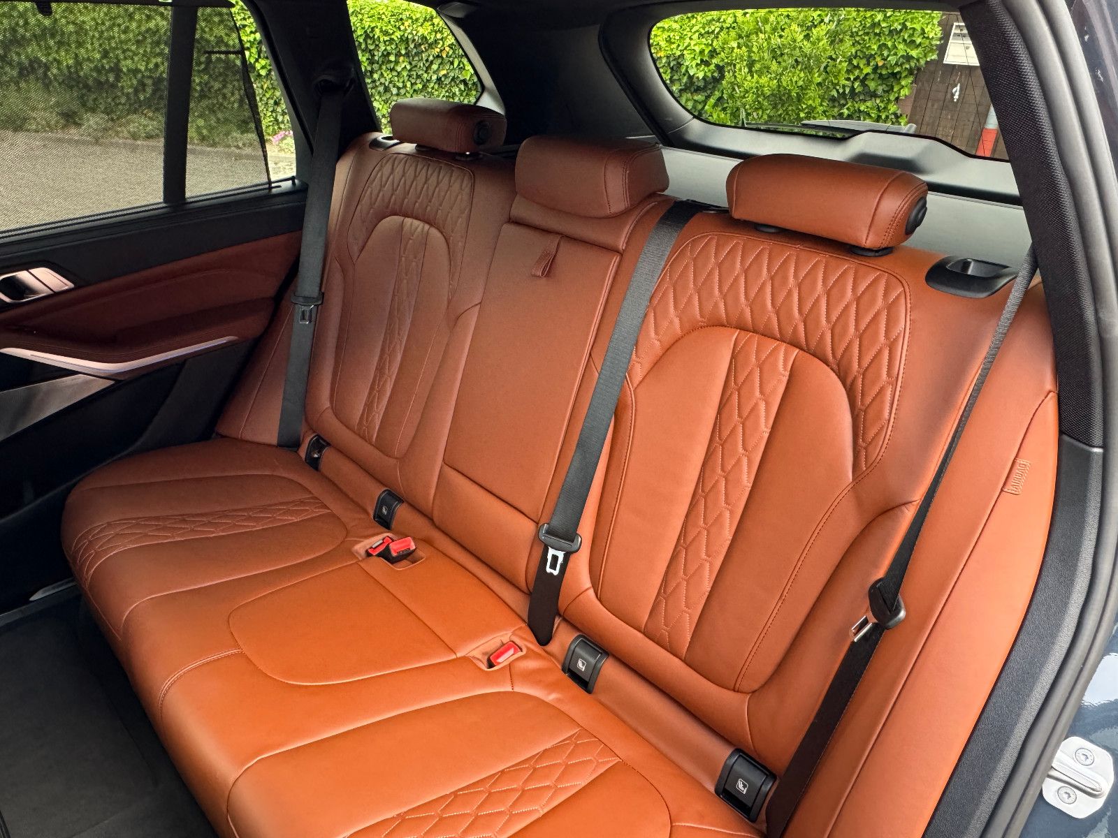 BMW X5 xDrive45e M-SPORT,AHK,PANO,NIGHTVI,DAP,P+,B&W