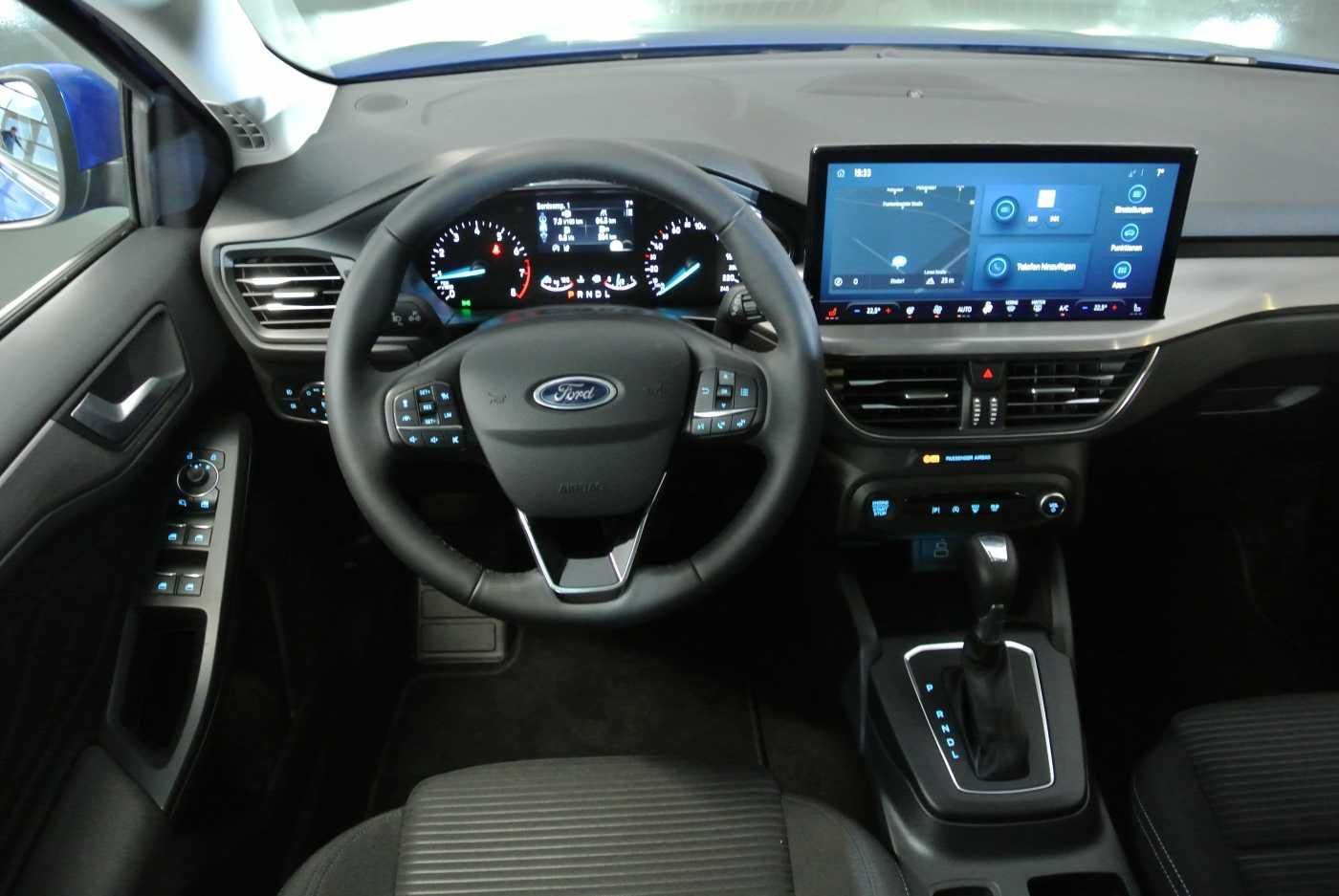 Ford Focus Turnier 1.0 E.Boost Hybrid Aut. Titanium