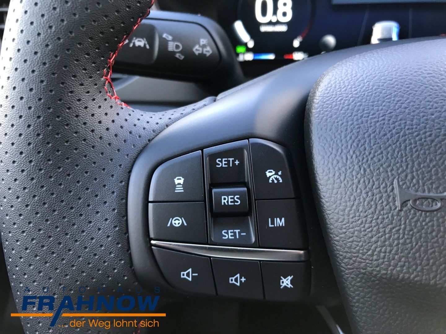 Ford Focus Turnier 1.0L ST-LINE X MATRIX-LED AHK B&O