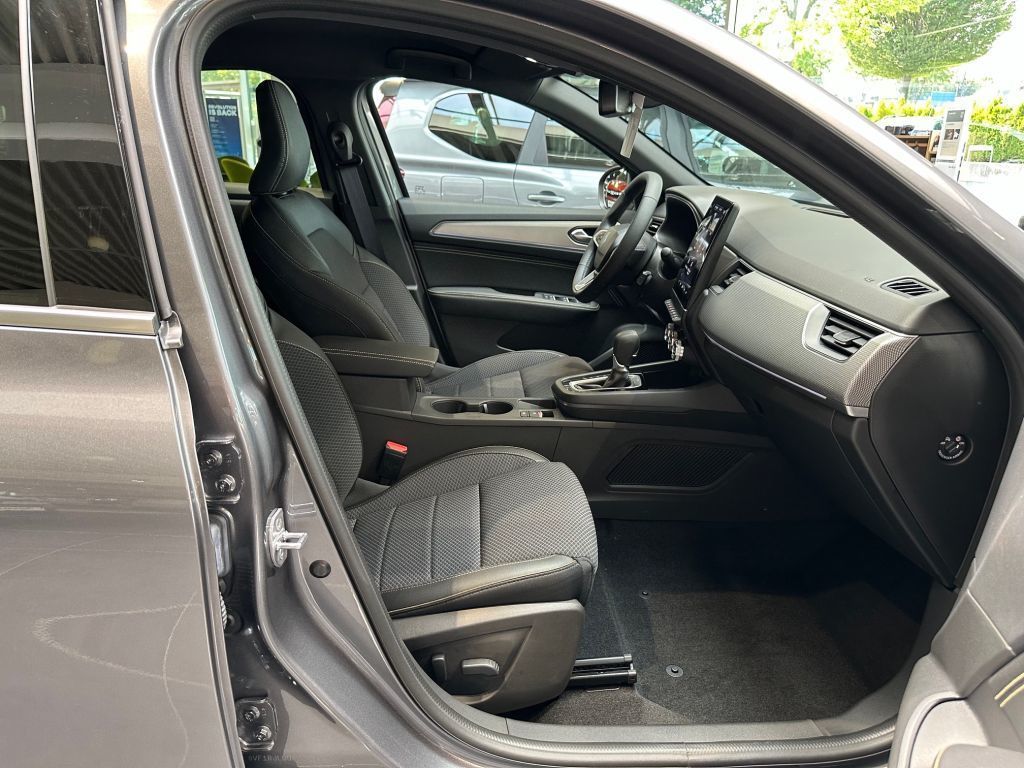 Renault Arkana TECHNO E-Tech Full Hybrid - Samsaru's Car Outlet