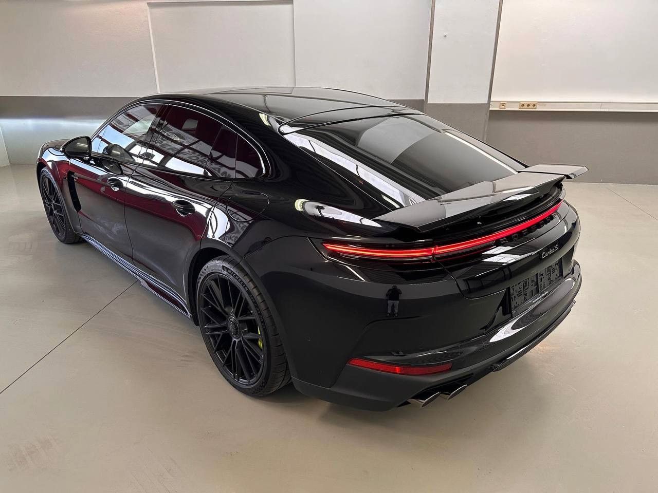 Porsche Panamera Turbo S E-Hybrid