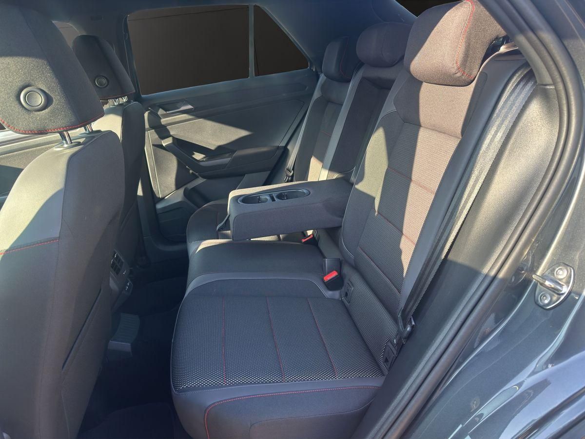 Volkswagen T-Roc Sport 1.5 TSI DSG - Samsaru's Car Outlet