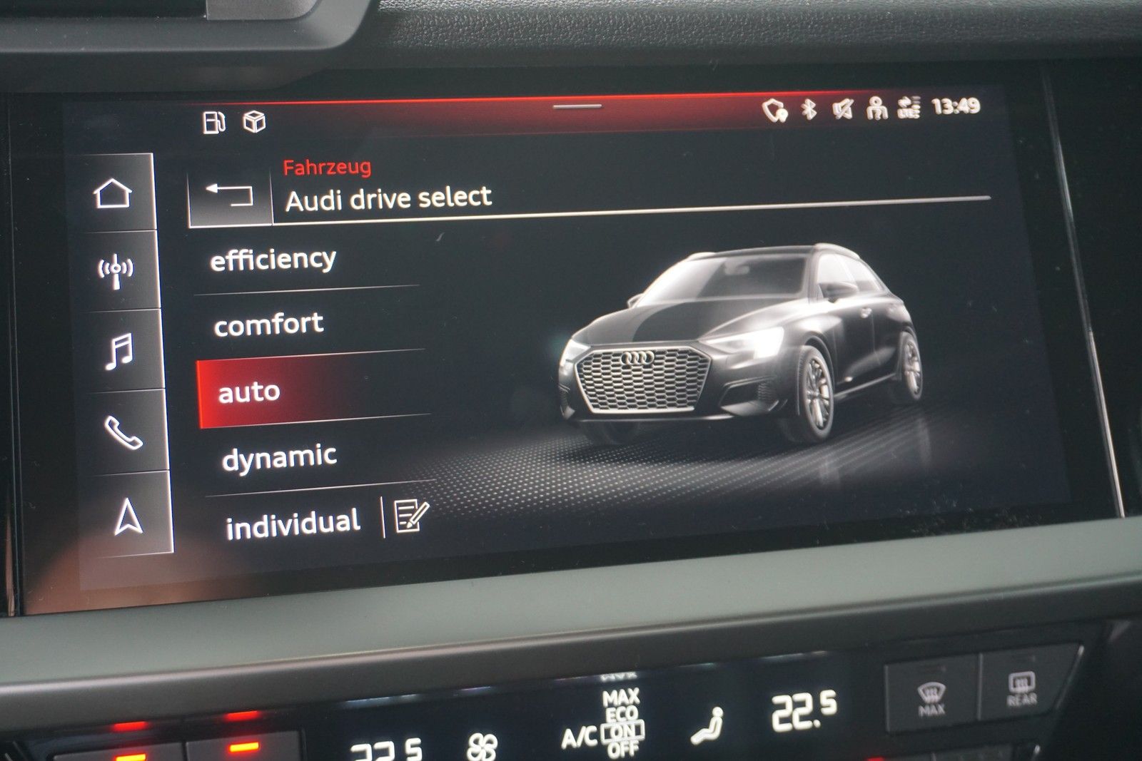 Audi A3 Sportback 45 TFSI e S line - Samsaru's Car Outlet