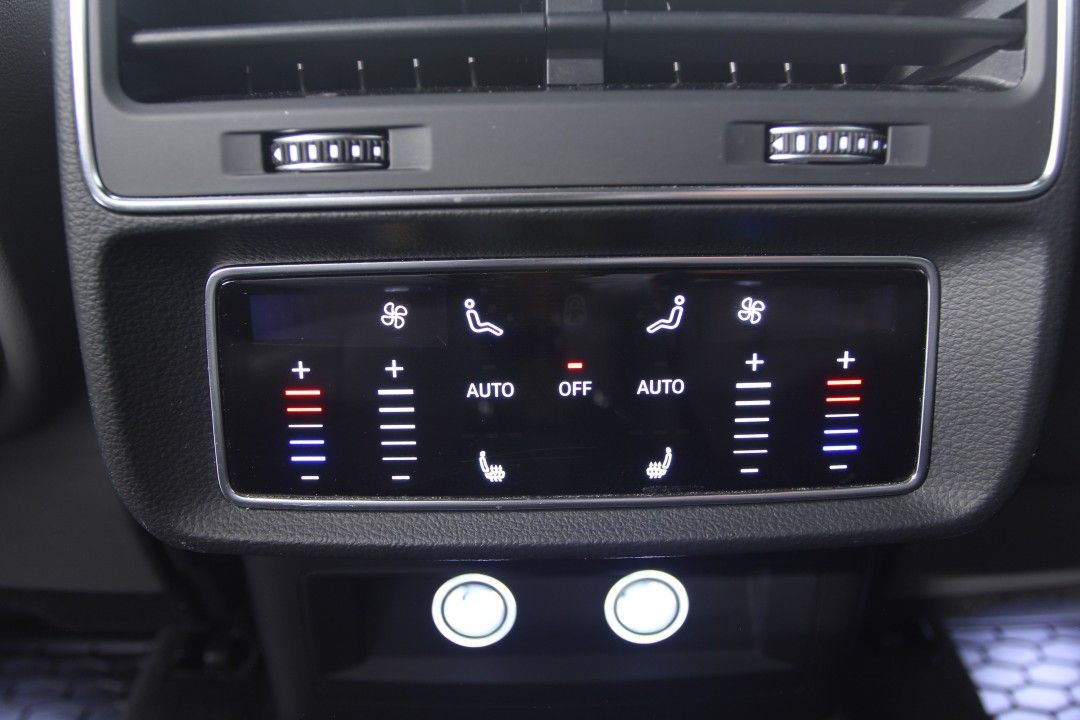 Audi Q8 50 TDI quattro S-line