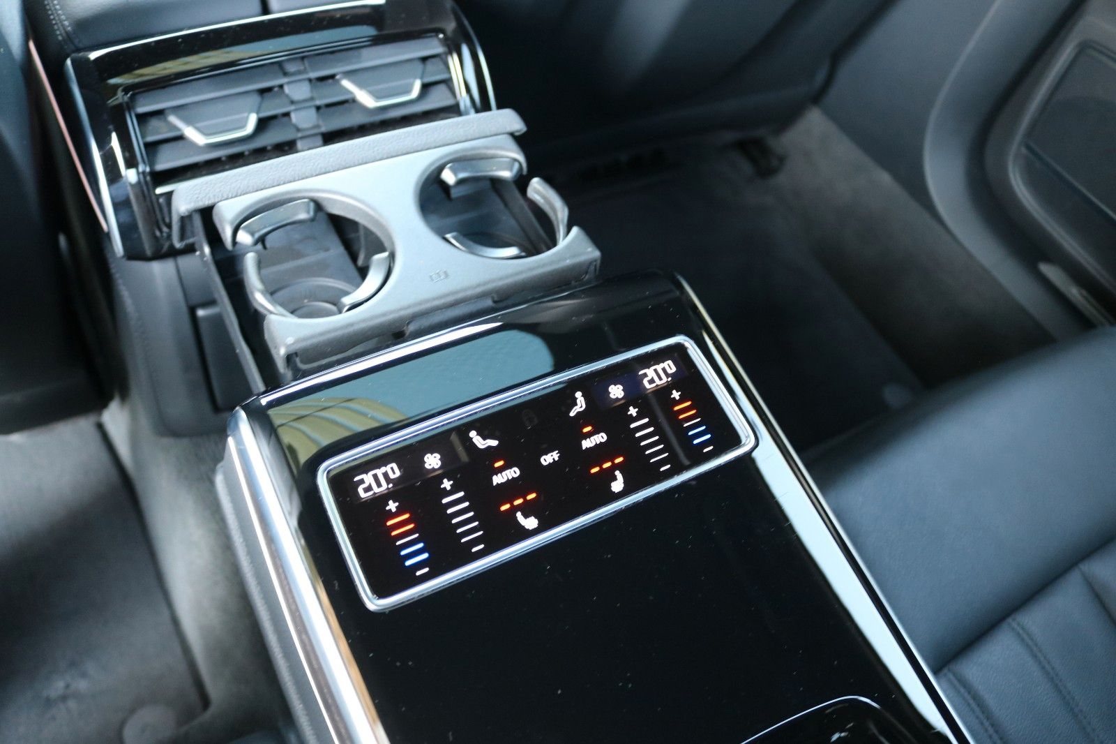 Audi A8 55 TFSI quattro - Samsaru's Car Outlet