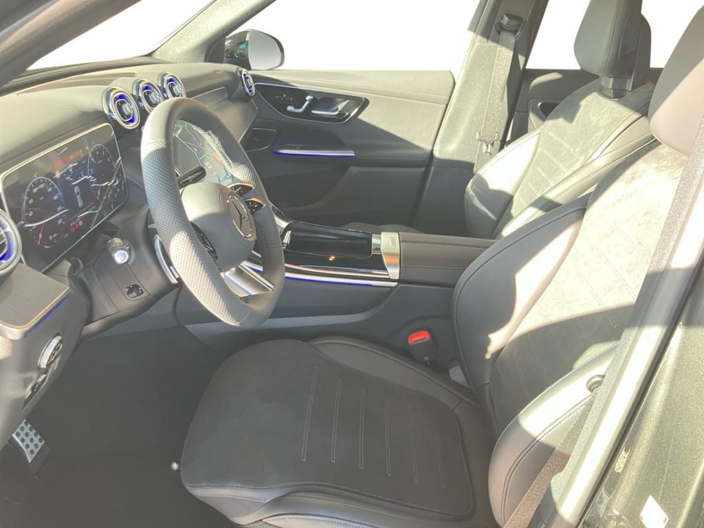 Mercedes-Benz GLC 300 4M AMG*AHK*Night*Sound*Pano-Dach*LED*KAM