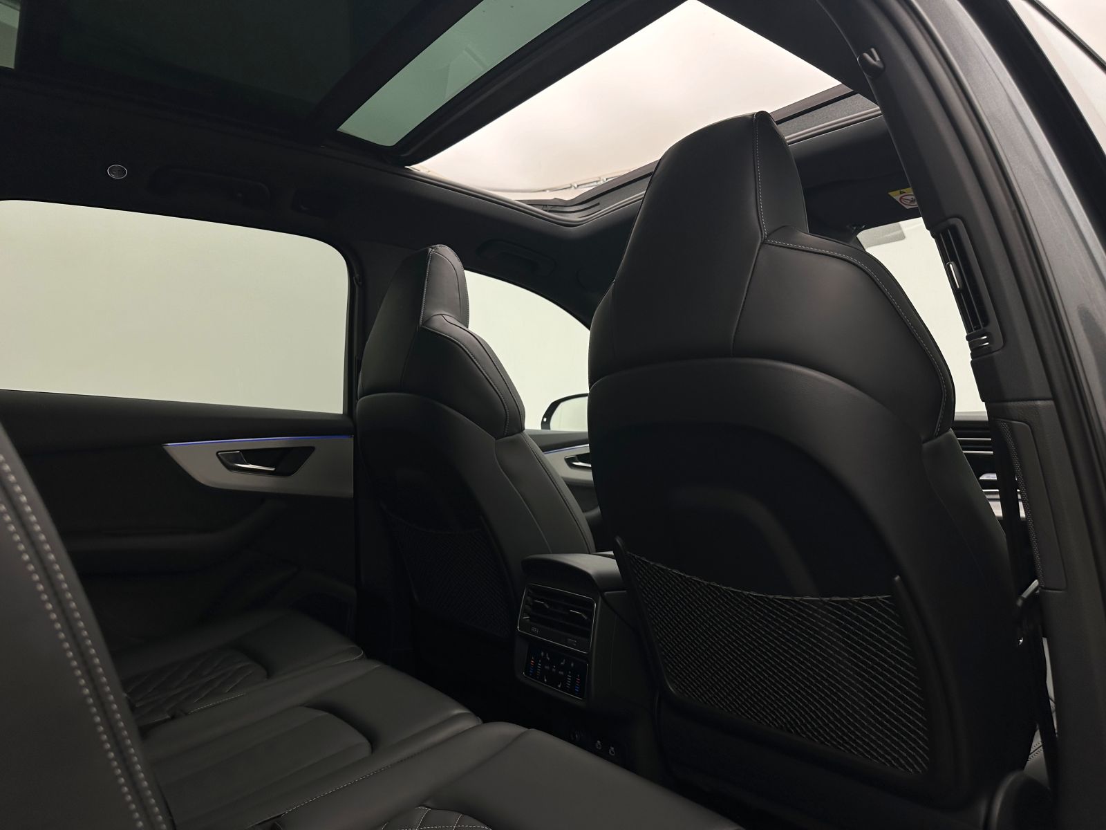 Audi Q7 50 TDI quattro +S-LINE+PANO+B&O+360+RAUTE+AHK