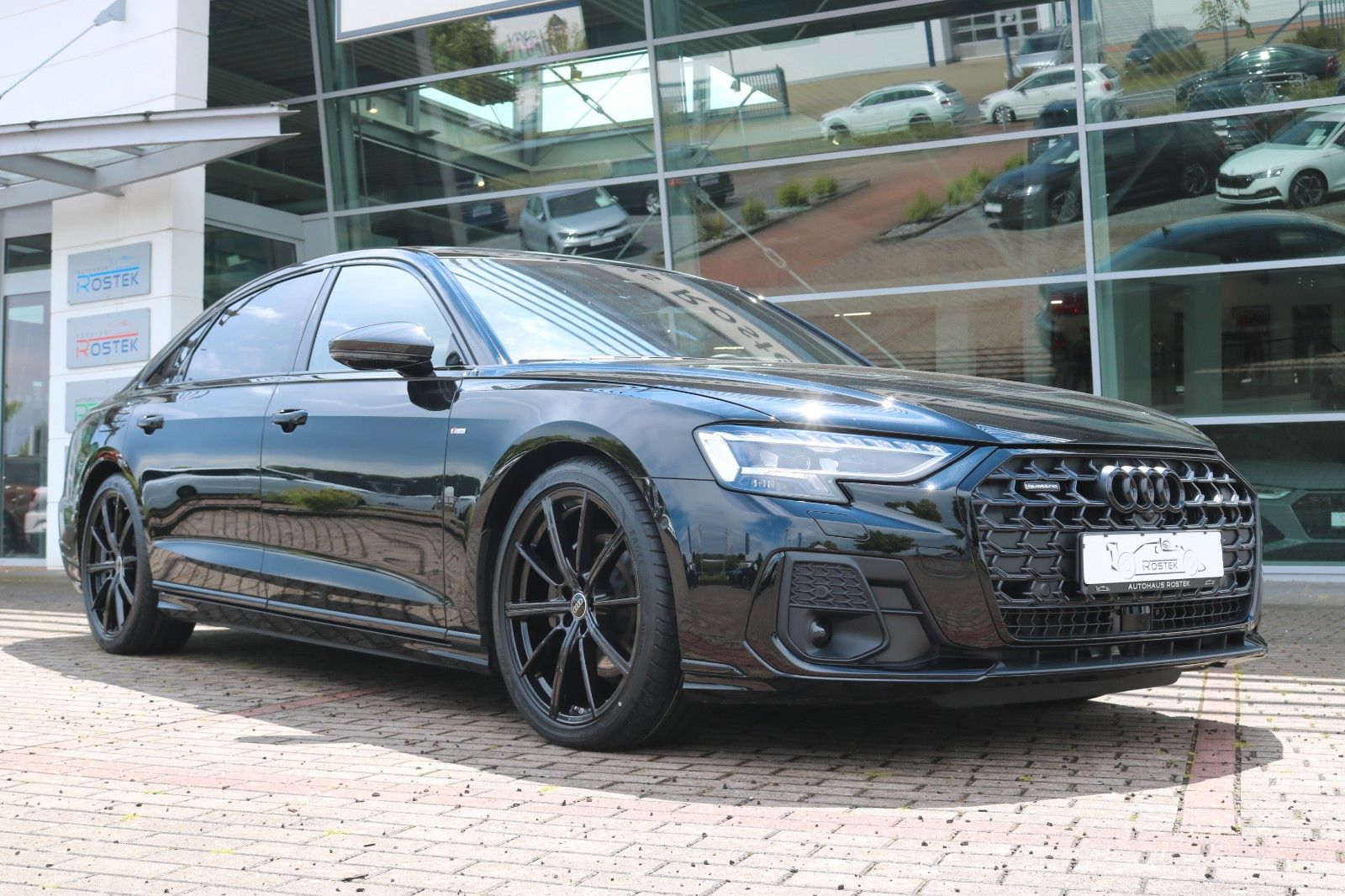 Audi A8 L 50 TDI Lang S line - Samsaru's Car Outlet