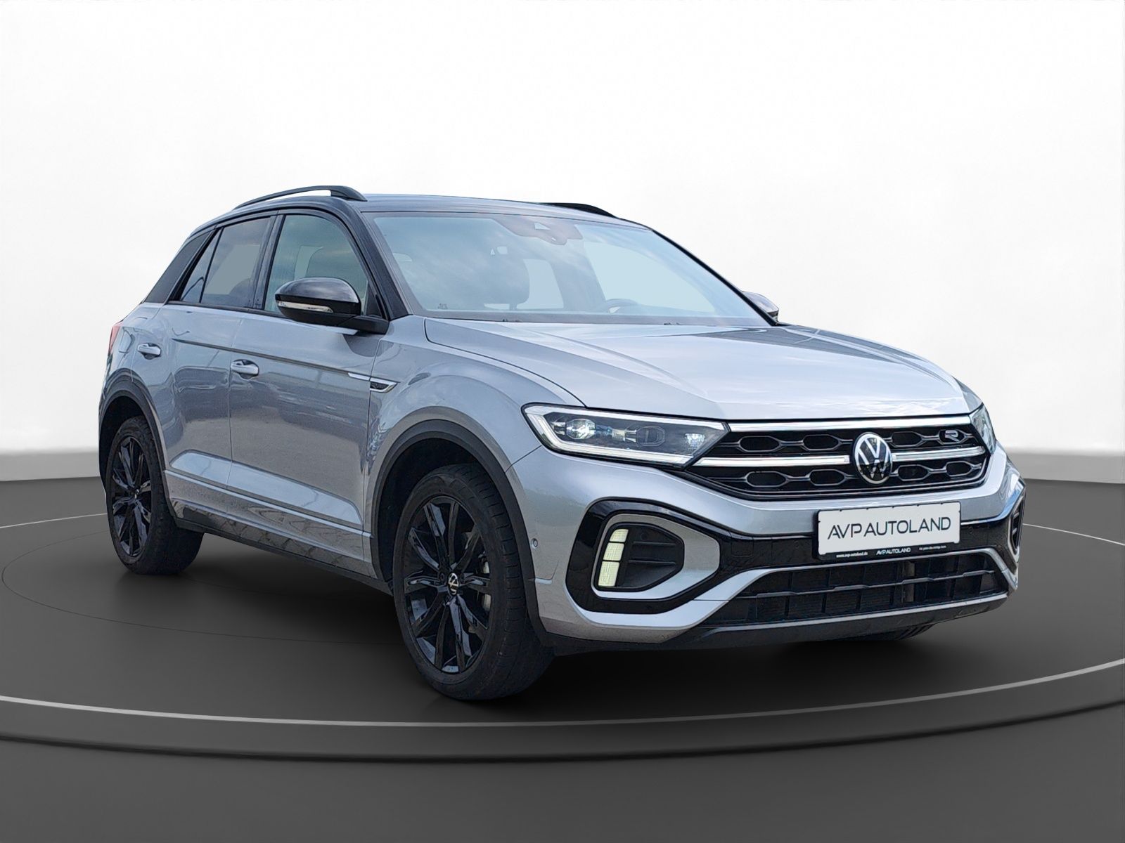 Volkswagen T-Roc 1.5 TSI DSG R-Line Black - Samsaru's Car Outlet