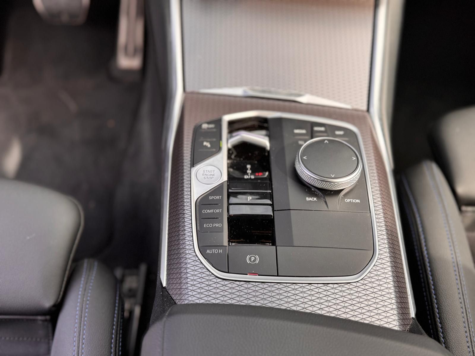 BMW 320 d Touring M-Sport - Samsaru's Car Outlet