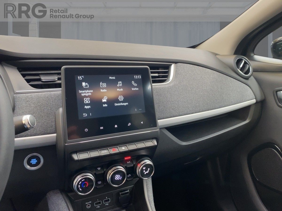Renault ZOE EXPERIENCE R110 50kWh - Samsaru's Car Outlet