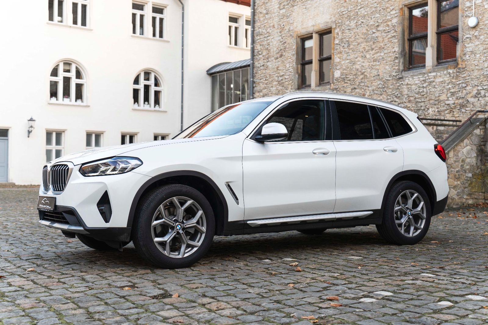 BMW X3 xDrive30i HUD LED HIFI KAM NAV PANO SITZH