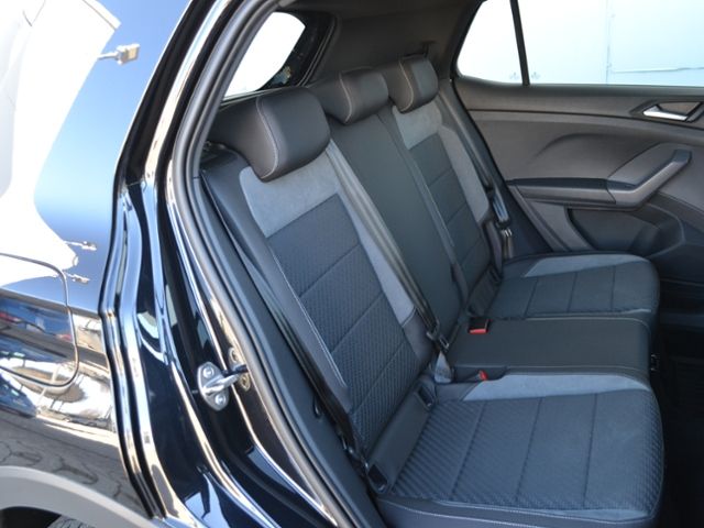 Volkswagen T-Cross 1.5 TSI DSG R-Line - Samsaru's Car Outlet