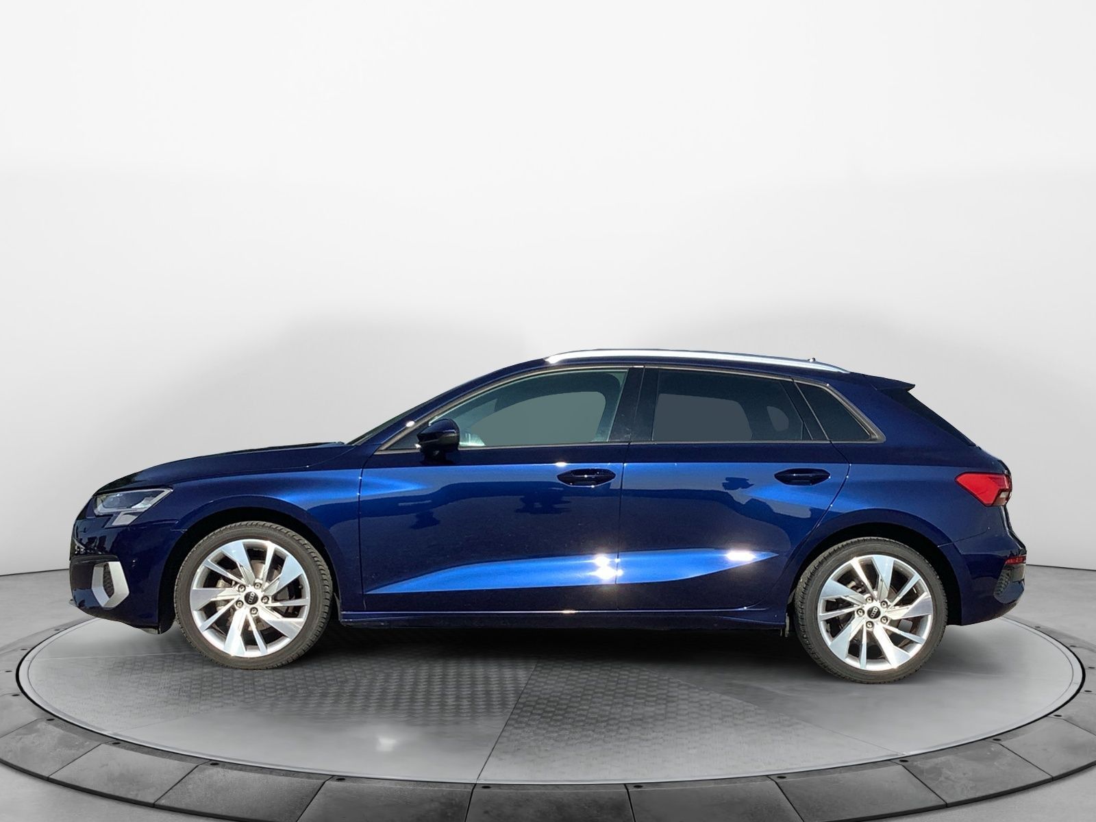Audi A3 Sportback 30 TFSI S-Tronic Advanced - Samsaru's Car Outlet