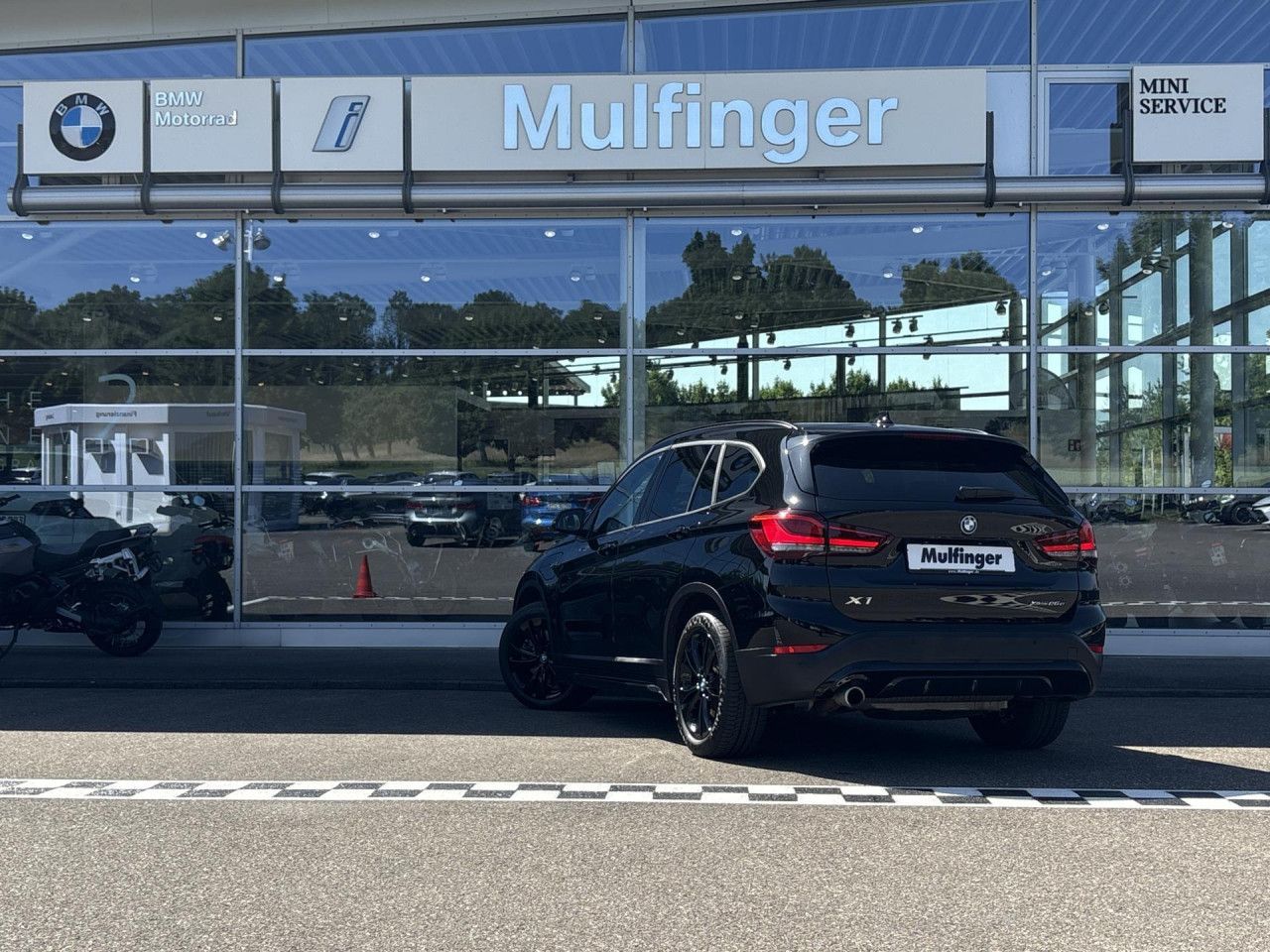 BMW X1 x25e Sport - Samsaru's Car Outlet