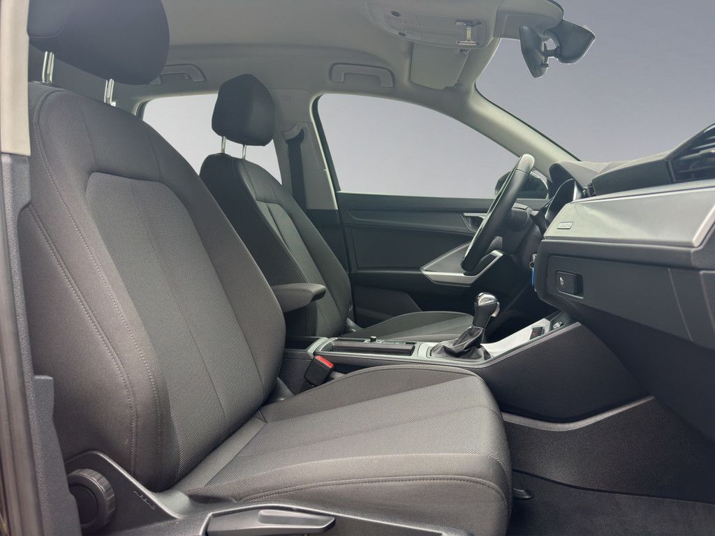 Audi Q3 35 2.0 TDI quattro advanced - Samsaru's Car Outlet