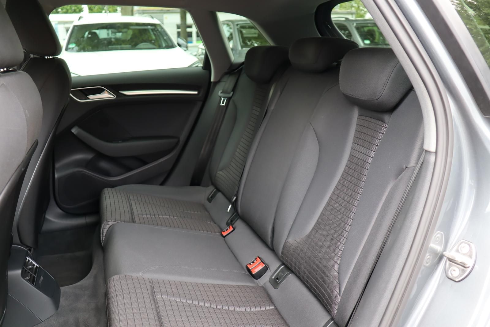 Audi A3 SPORTBACK 35TFSI S-TRONIC - Samsaru's Car Outlet