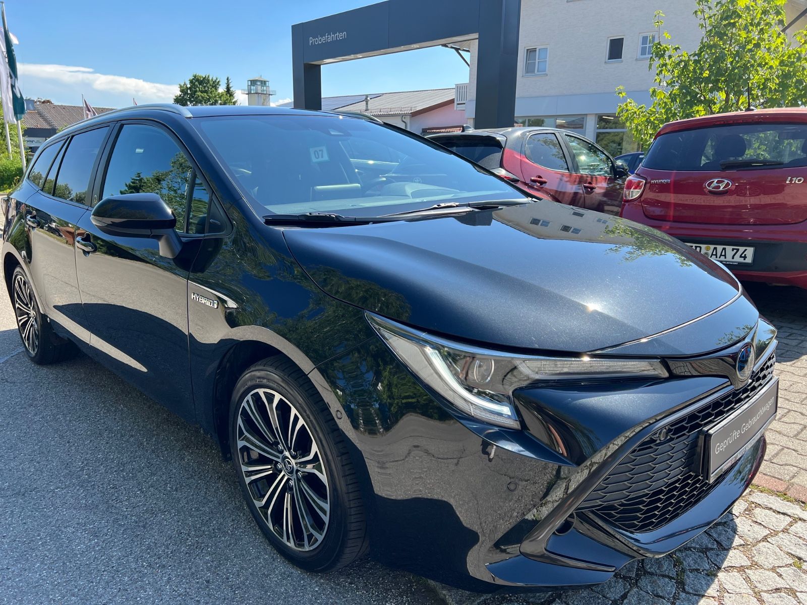 Toyota Corolla 1.8 Hybrid TeamD Touring Sports - Samsaru's Car Outlet