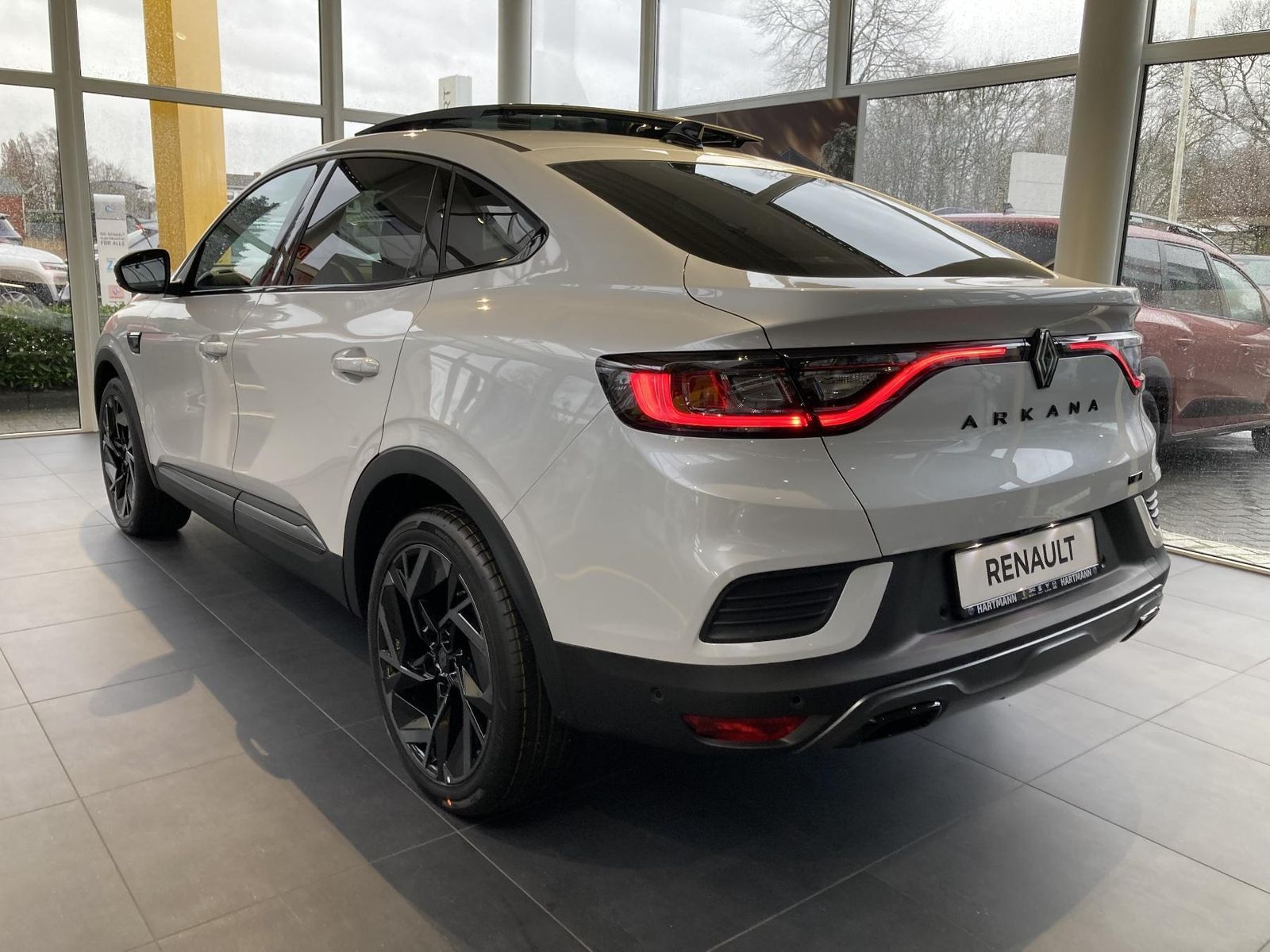 Renault Arkana ESPRIT ALPINE Full Hybrid - Samsaru's Car Outlet