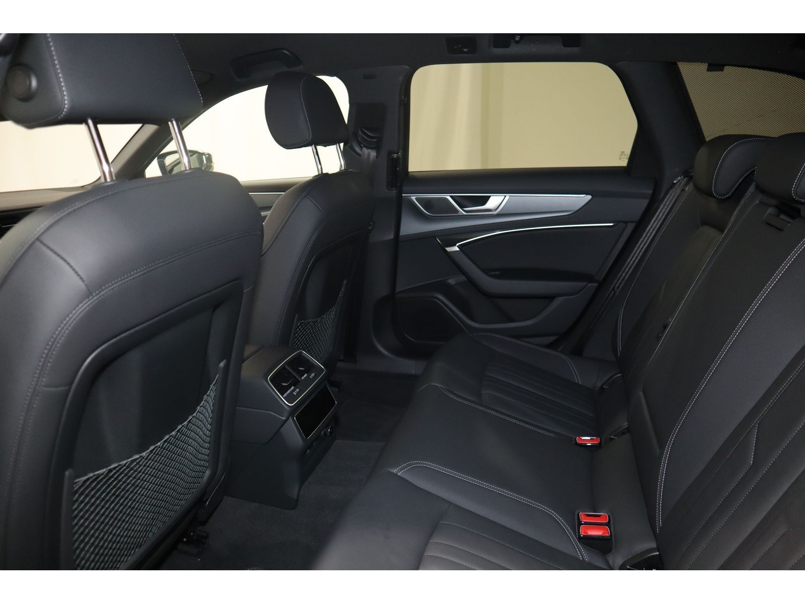 Audi A6 Avant 40 TDI advanced - Samsaru's Car Outlet