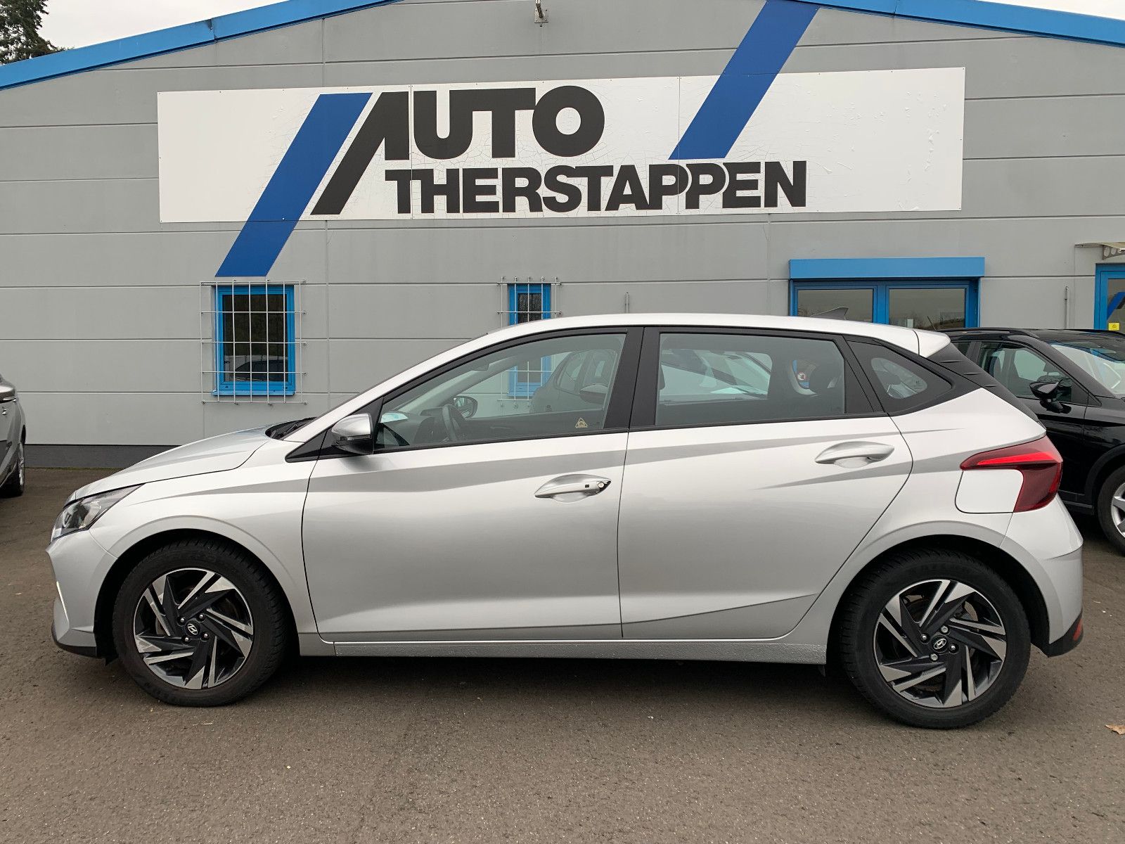 Hyundai i20 Comfort Autom. - Samsaru's Car Outlet
