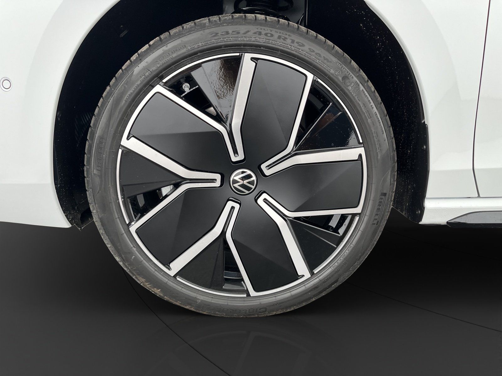 Volkswagen Passat Variant 1.5 TSI eHybrid R-Line | AHK |