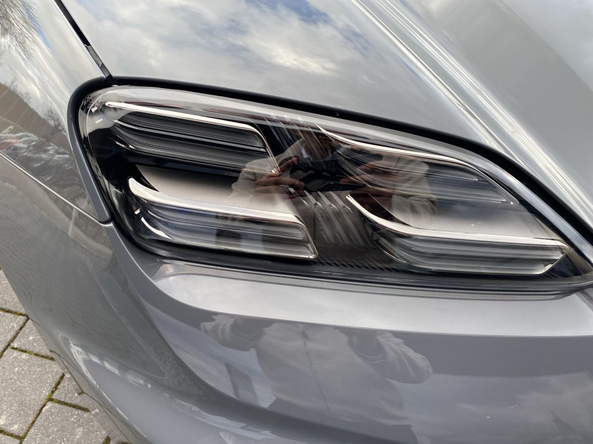 Porsche Macan Turbo |HA-Lenkung |AHK |Pano-D.