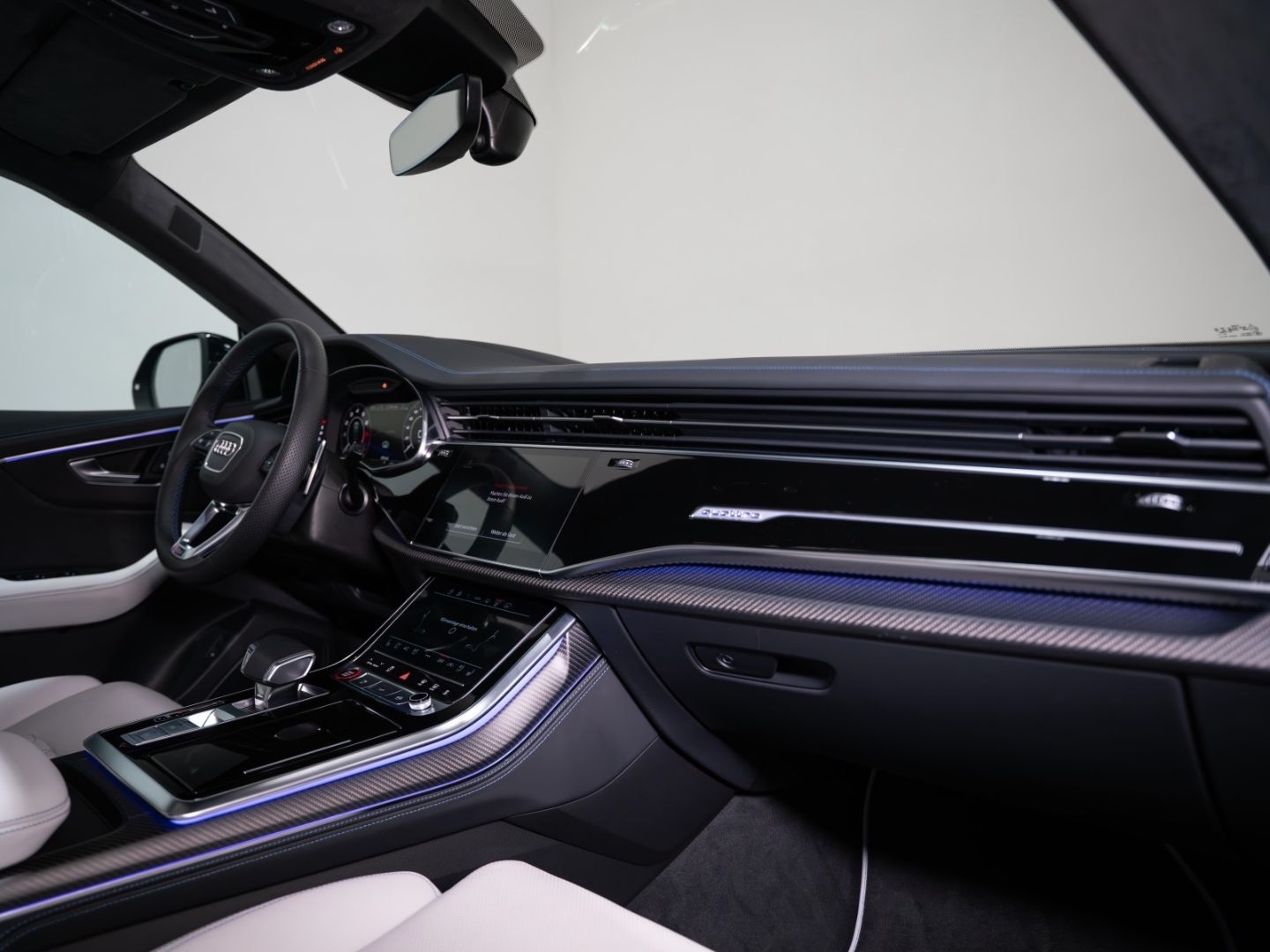 Audi RSQ8 4.0 TFSI QU PANO EXCLUSIVE DYNAMIK+ KERAMIK