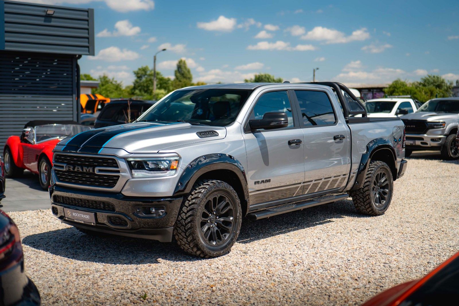 Dodge RAM 5.7 V8 HEMI 4x4 OFFROAD Night PUNISHER 19%