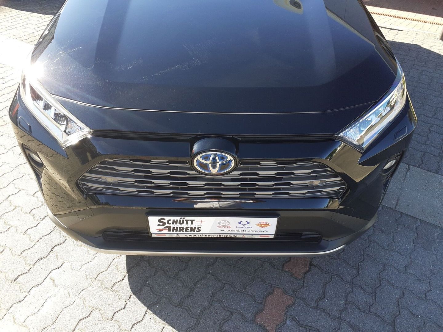 Toyota RAV 4 H3 Business FWD - Samsaru's Car Outlet