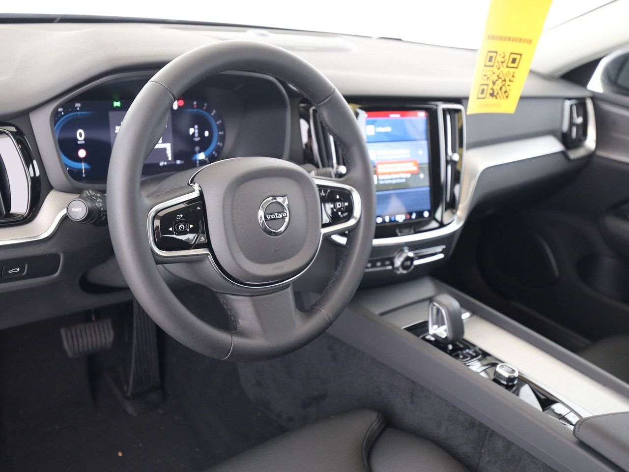 Volvo S60 B4 Plus Dark