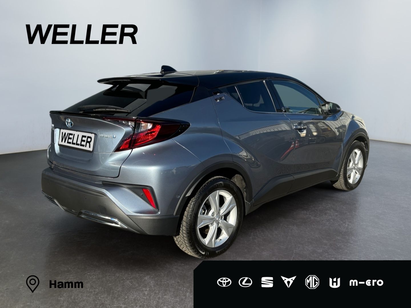 Toyota C-HR 2.0 Hybrid Team - Samsaru's Car Outlet