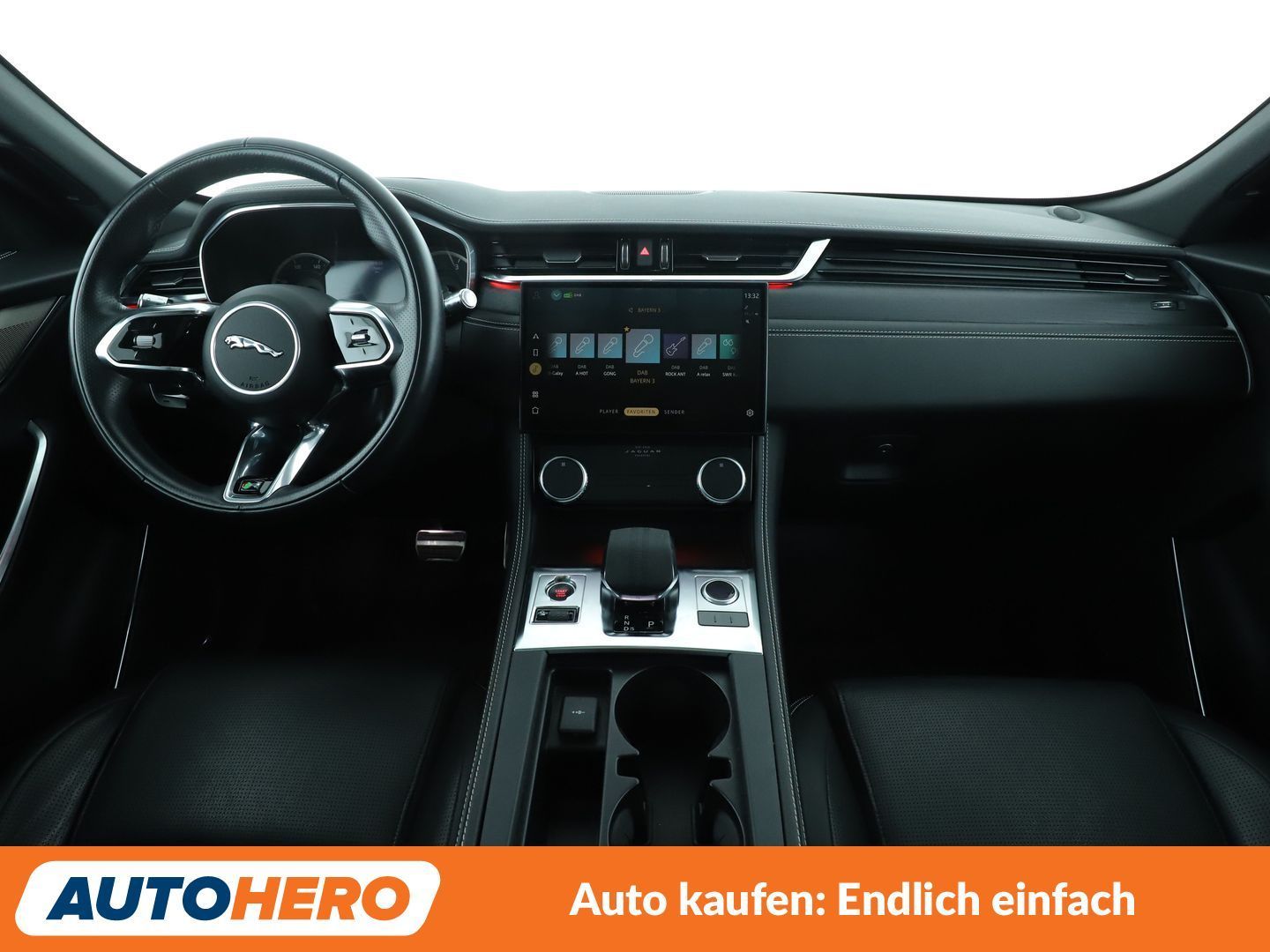 Jaguar F-Pace D300 Mild-Hybrid R-Dynamic Black AWD Aut.